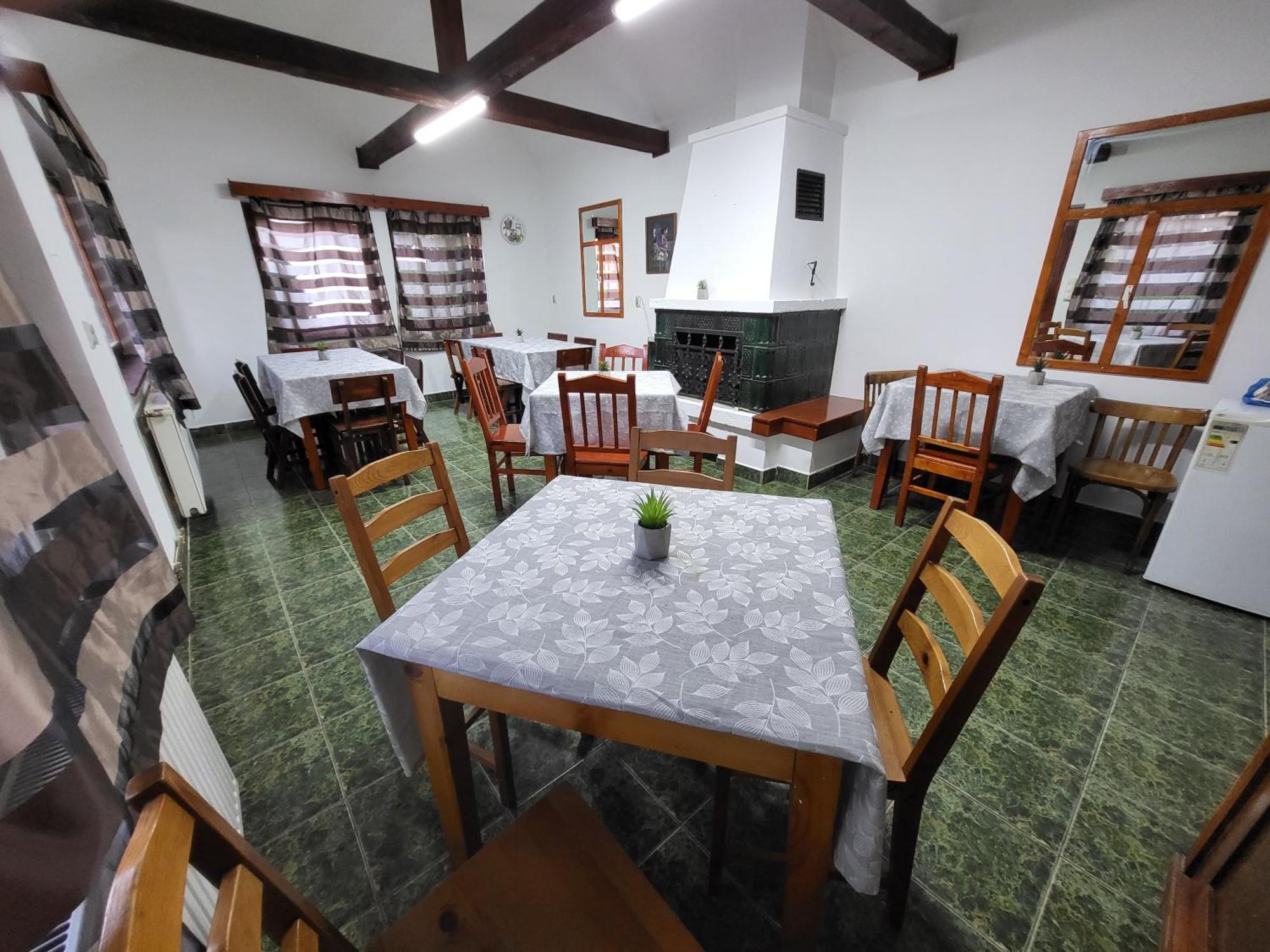 Hotel Betty Panzio Miercurea Ciuc Zewnętrze zdjęcie
