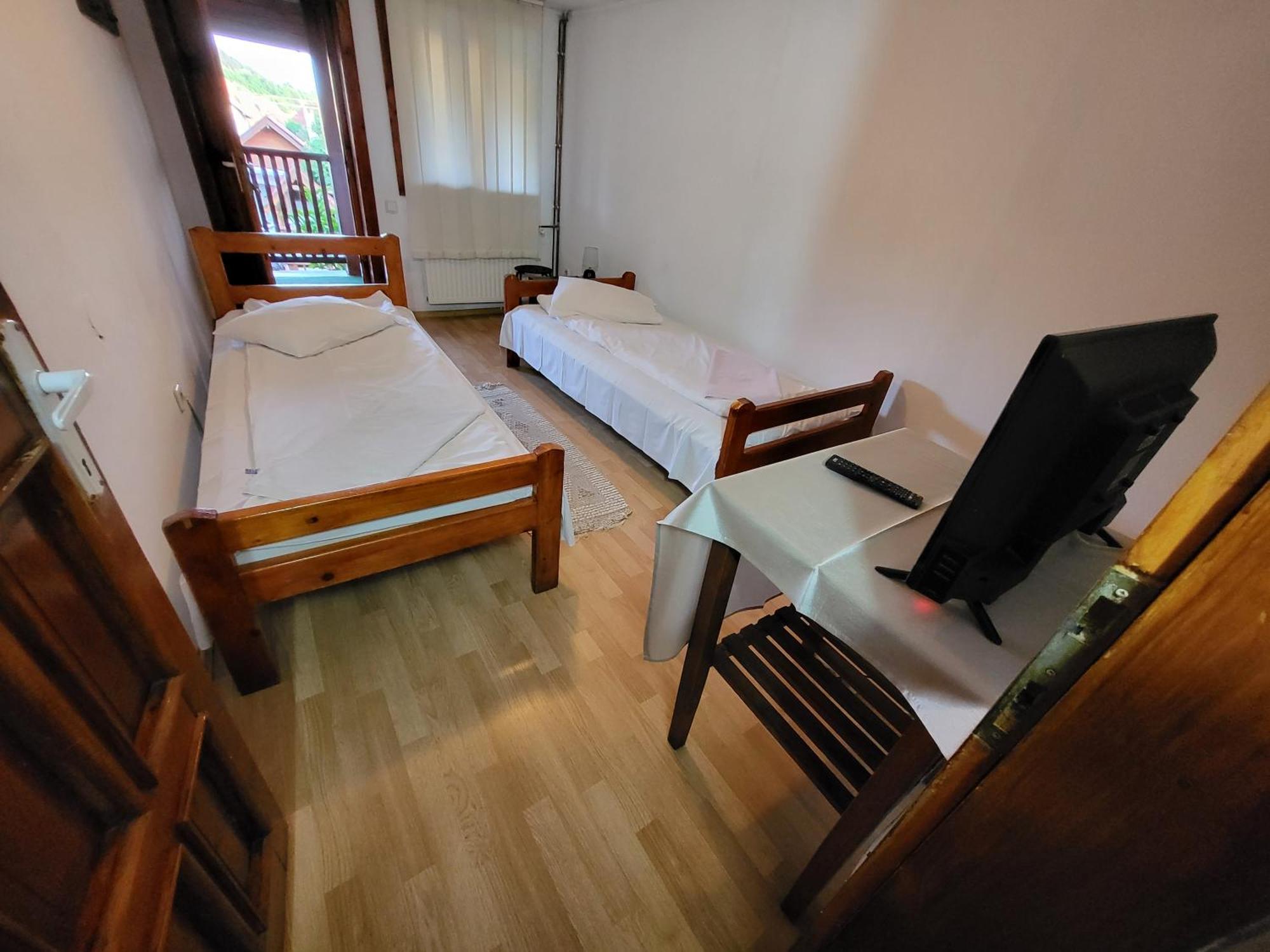 Hotel Betty Panzio Miercurea Ciuc Zewnętrze zdjęcie