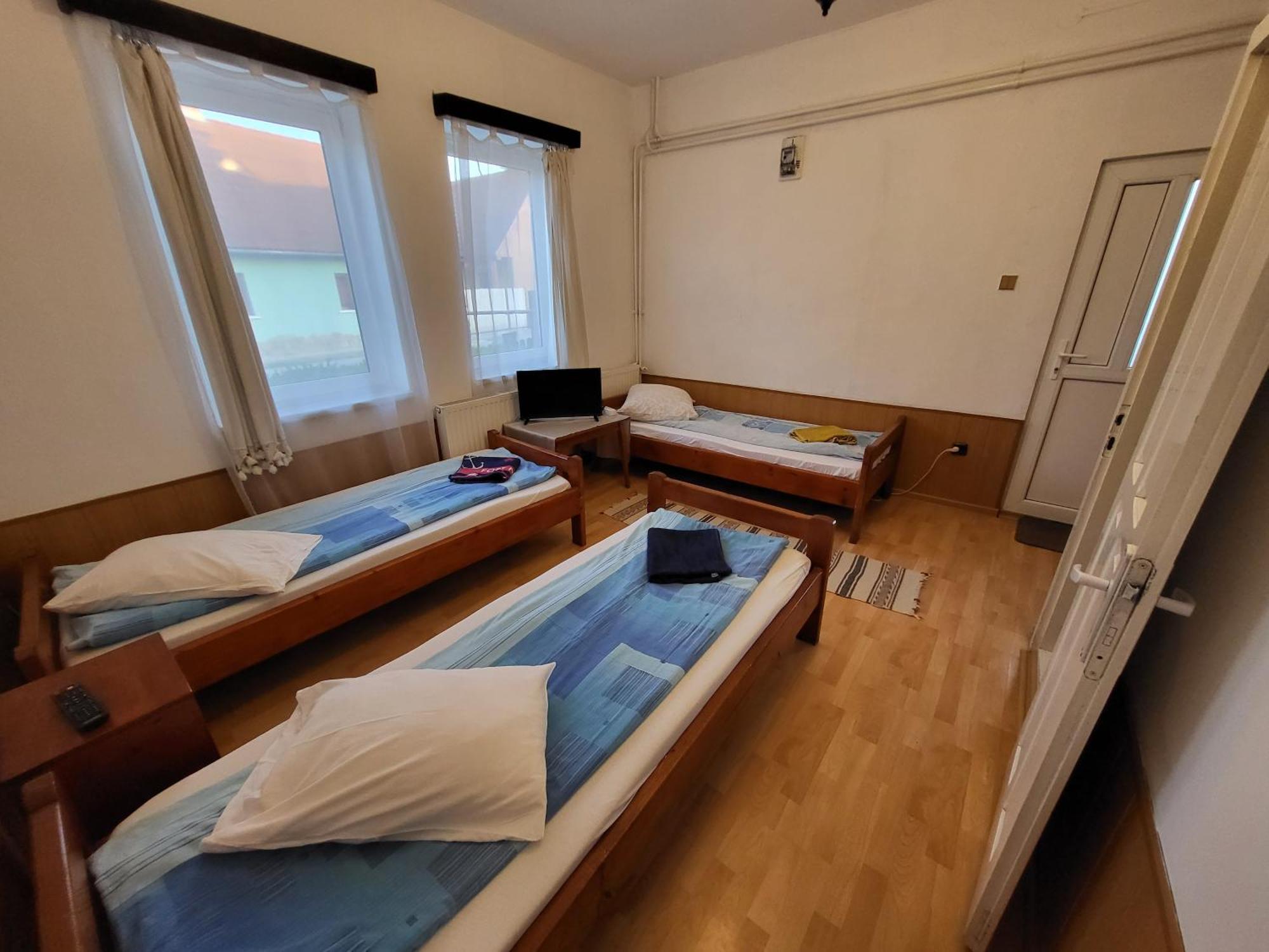 Hotel Betty Panzio Miercurea Ciuc Zewnętrze zdjęcie