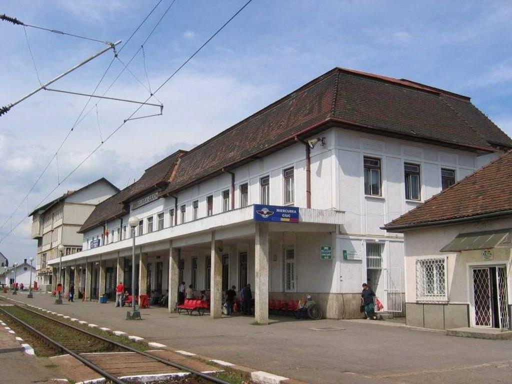 Hotel Betty Panzio Miercurea Ciuc Zewnętrze zdjęcie