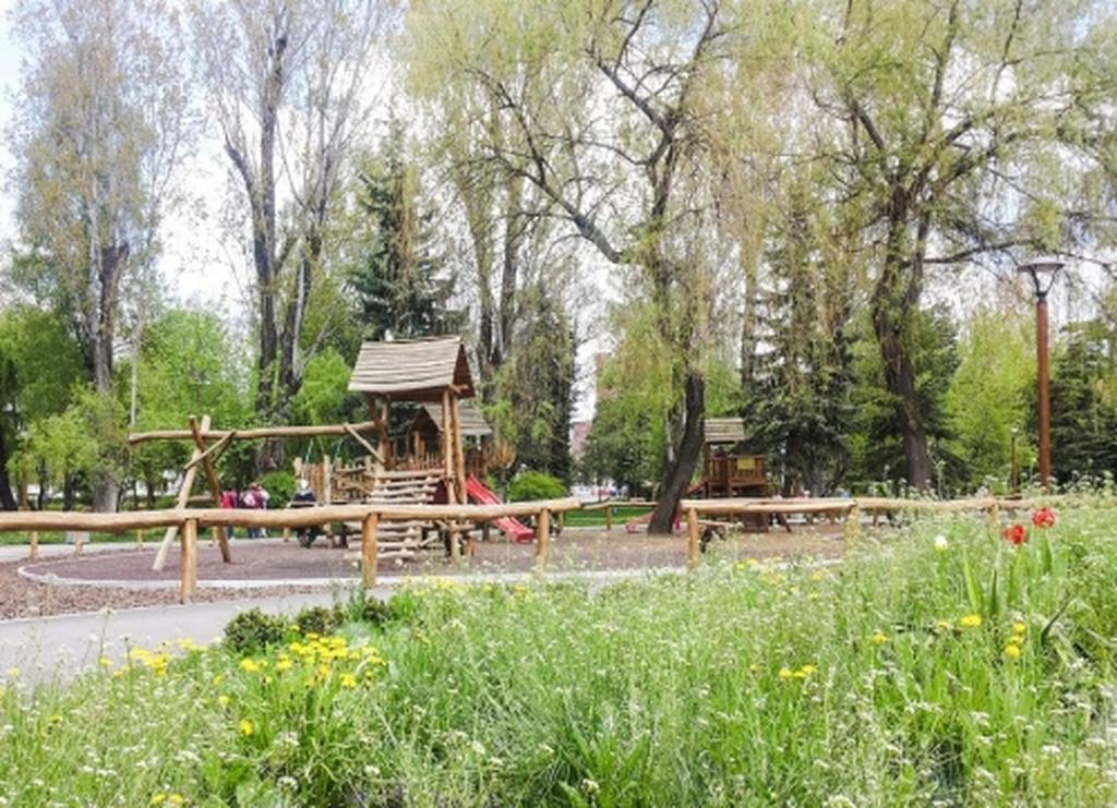 Hotel Betty Panzio Miercurea Ciuc Zewnętrze zdjęcie